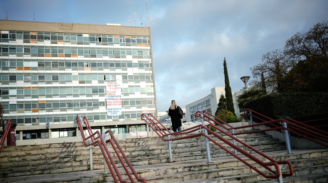 ΑΠΘ: Εισαγγελική έρευνα για τον προπηλακισμό εις βάρος του αντιπρύτανη Ι. Μιχαηλίδη	