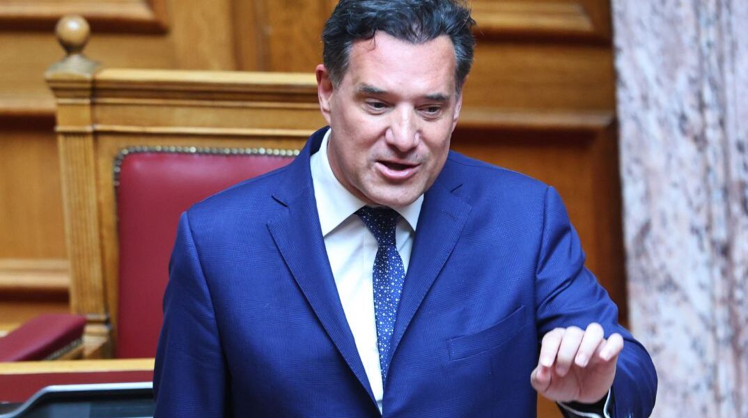 Γεωργιάδης σε Μωραΐτη: «Τα capital controls στέρησαν ελευθερίες»