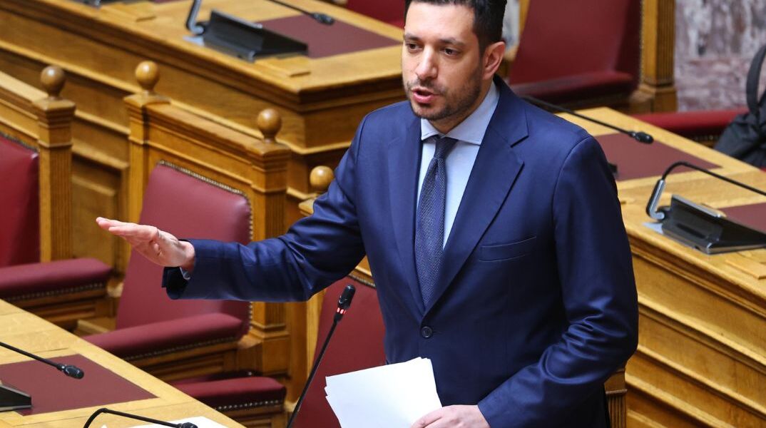 Κυρανάκης: Οδηγοί λεωφορείων δήλωναν ασθένεια ενώ εργάζονταν σε τουριστικές μεταφορές