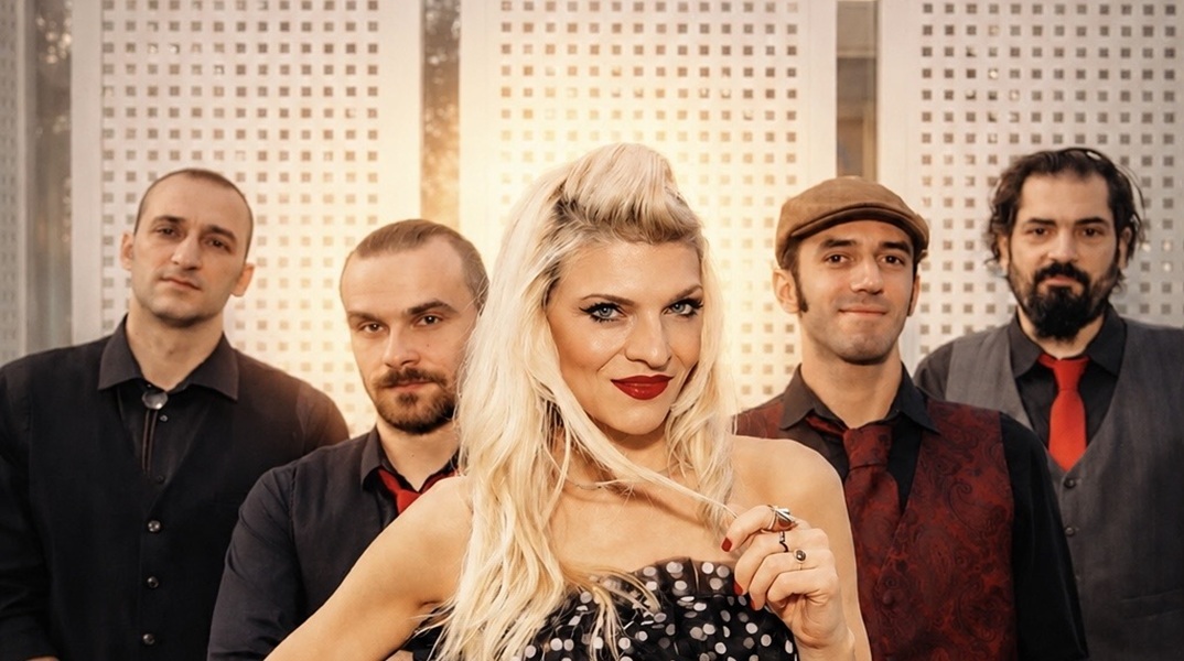 Oι Vanila swing στο Theatre of The No