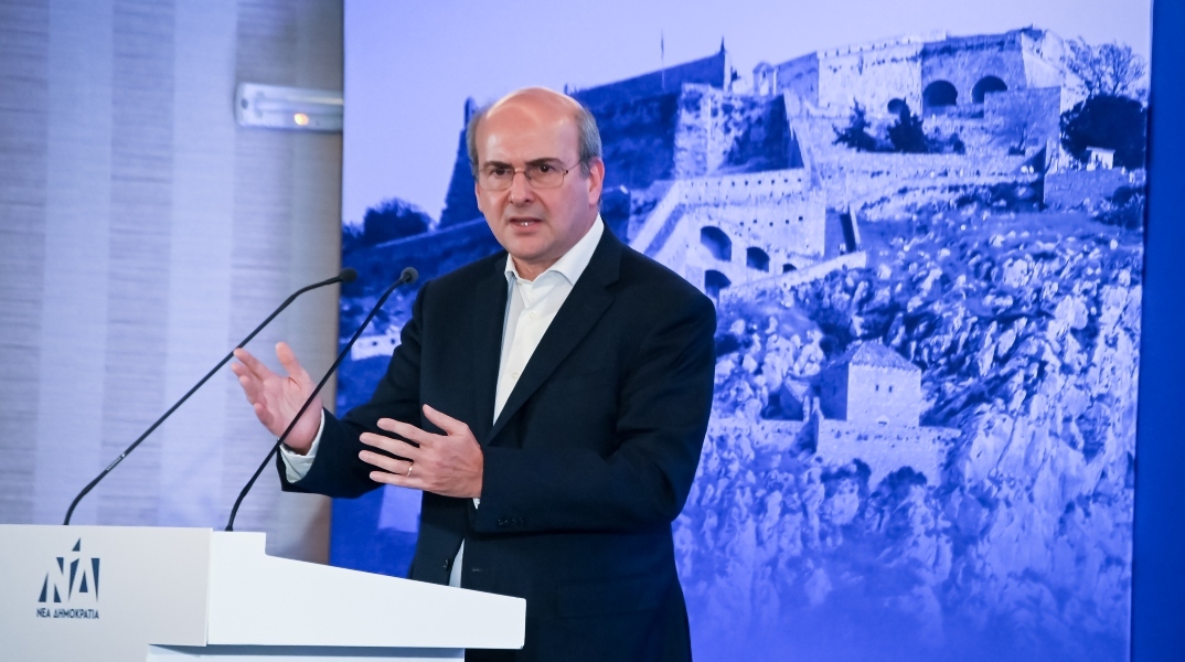 Κ. Χατζηδάκης: Ο Τσίπρας επανέρχεται με τα ίδια στελέχη και τις ίδιες υποσχέσεις