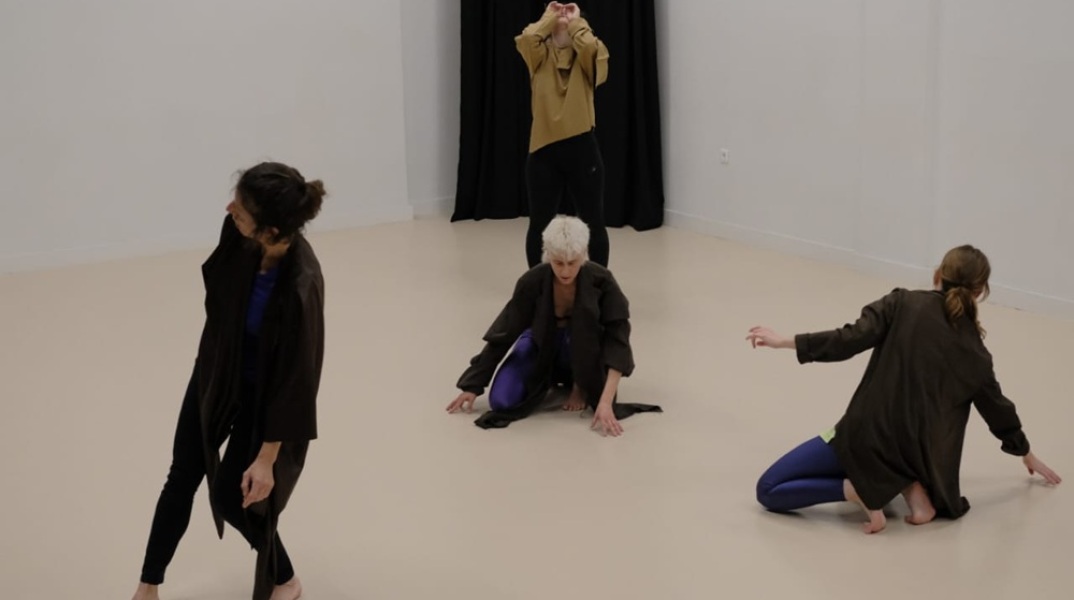 Latent, Mammot Athens