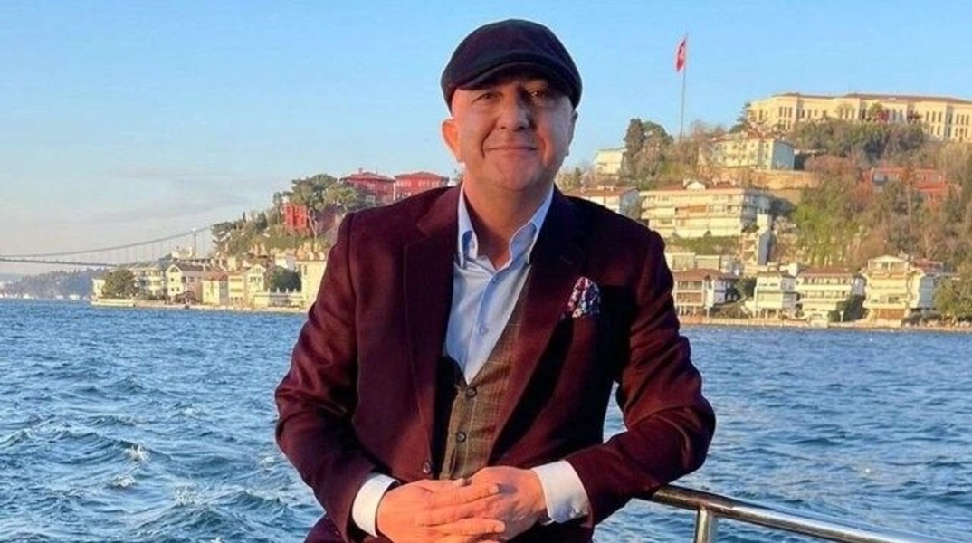Πέθανε ο αδερφός του Μεβλούτ Τσαβούσογλου – Είχε βρεθεί με τραύμα από πυροβόλο όπλο στο γραφείο του 