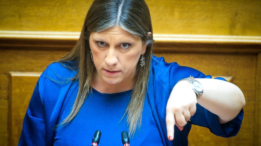 H Ζωή Κωνσταντοπούλου στο βήμα της Βουλής