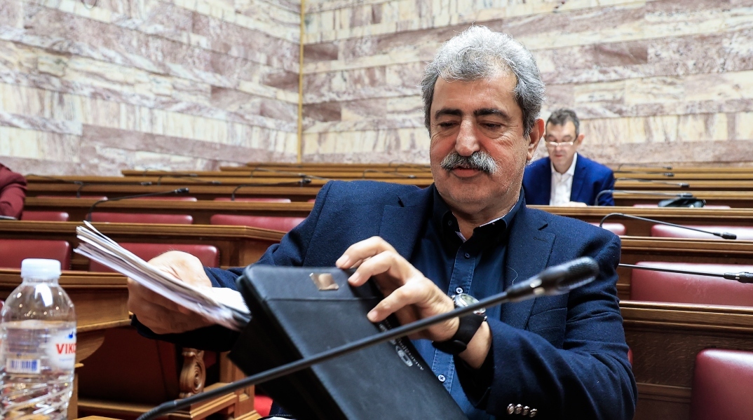 Π. Πολάκης: Να αλλάξει άμεσα η απόφαση περί απομάκρυνσής μου από την ΚΟ του ΣΥΡΙΖΑ