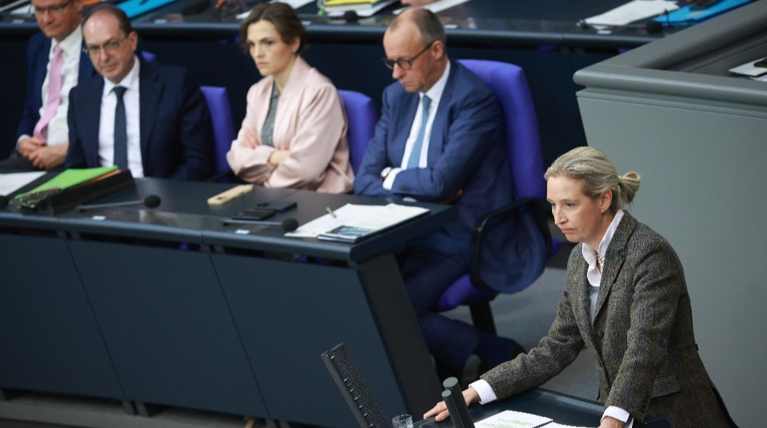 H επικεφαλής του AfD Άλις Βάιντελ και ο Καγκελάριος Μέρτζ