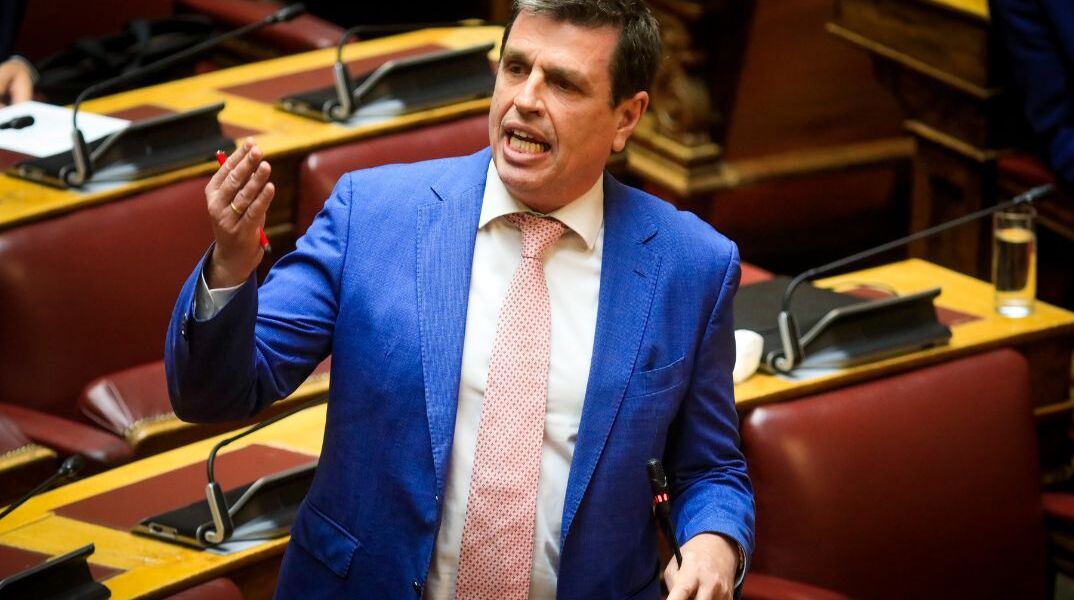 Καιρίδης σε Ζωή Κωνσταντοπούλου: «Άξια διάδοχος της Χρυσής Αυγής»