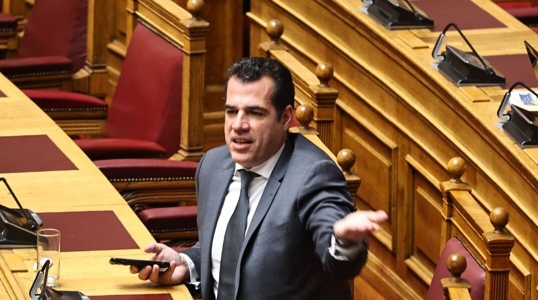 Πλεύρης προς ΠΑΣΟΚ: «Όχι σε όλα και καμία θέση δεν ταιριάζει σε όποιον θέλει να κυβερνήσει»