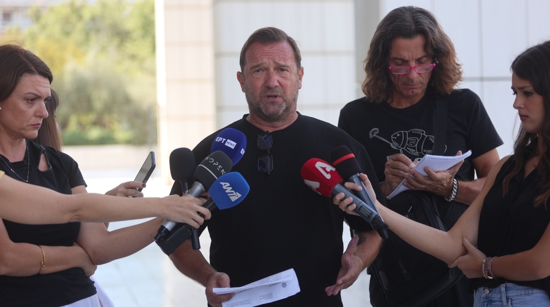 Πλακιάς: Κανένας συγγενής θύματος των Τεμπών δεν πήγε στην εκδήλωση της Καρυστιανού