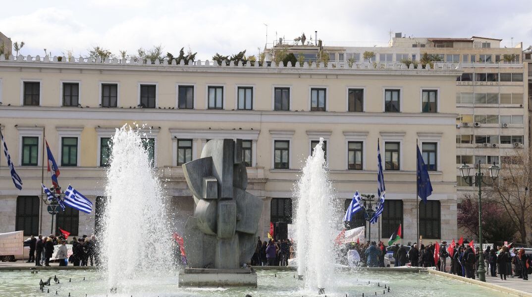 Δήμος Αθηναίων: Ψήφισμα  για τους ελεύθερους χώρους στην περιοχή των Ελληνορώσων