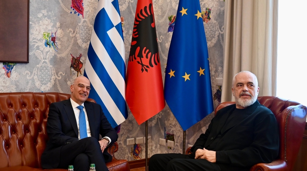 Δένδιας από Αλβανία: Η Ελληνική Εθνική Μειονότητα είναι γέφυρα φιλίας μεταξύ των δύο λαών