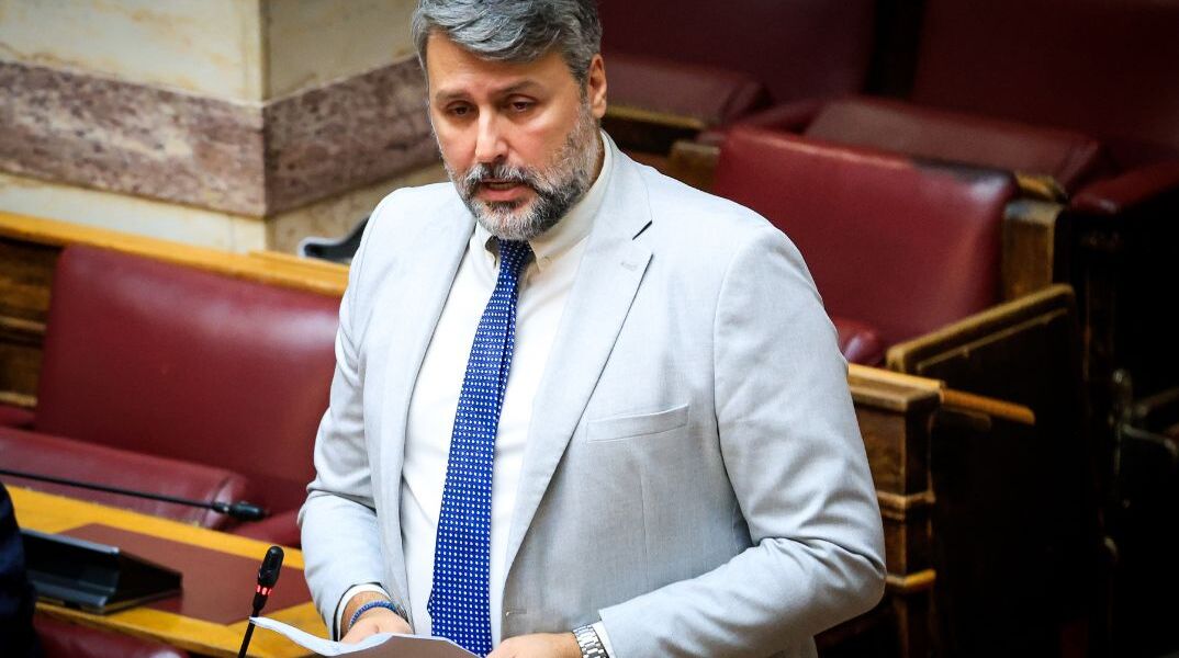 Καλλιάνος: «Δεν έχω να πάω πουθενά» απαντώντας στα σενάρια για Σαμαρά