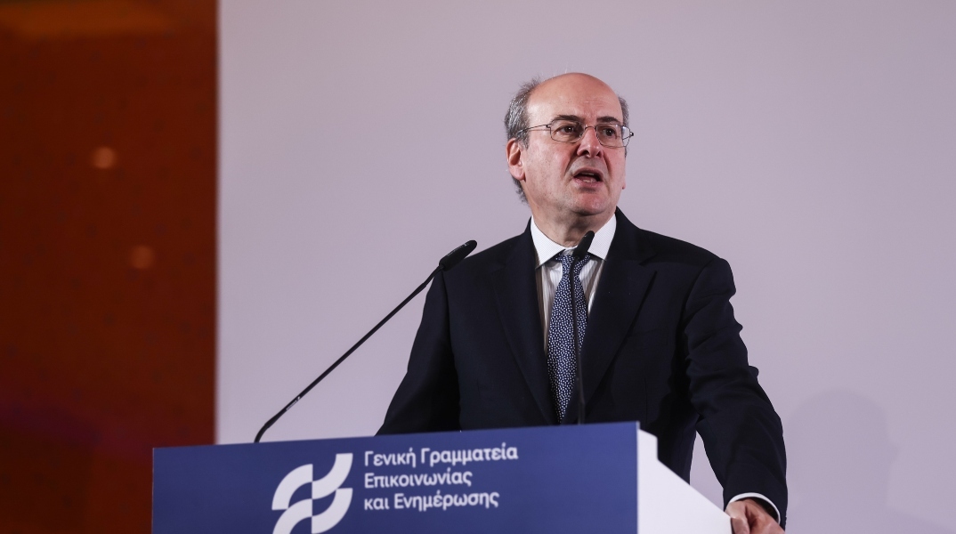 Χατζηδάκης: Μια υπεύθυνη δήλωση θα αρκεί αντί για πλήθος δικαιολογητικών στο Δημόσιο	