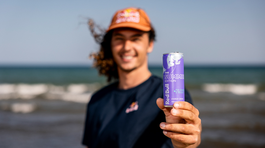 Red Bull Summer Edition | Pink Grapefruit | O Έλληνας Red Bull αθλητής windsurfing, Lennart Neubauer