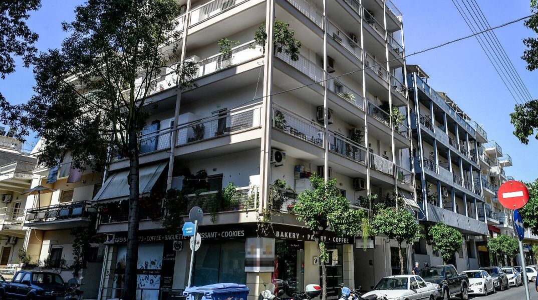 Γυναικοκτονία στην Καλαμάτα: «Της το πήρα και τη σκότωσα»