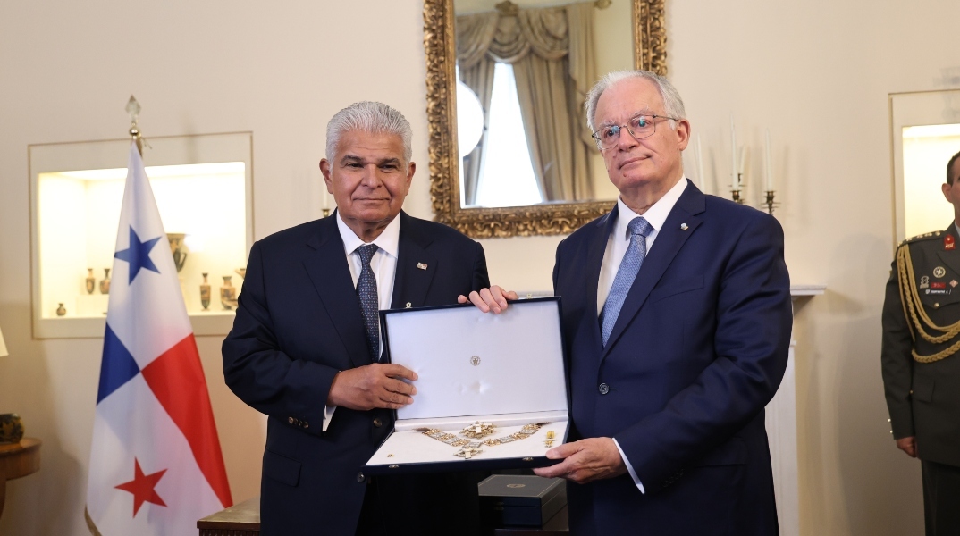 Συνάντηση Τασούλα με τον Πρόεδρο του Παναμά Χοσέ Ραούλ Μουλίνο 