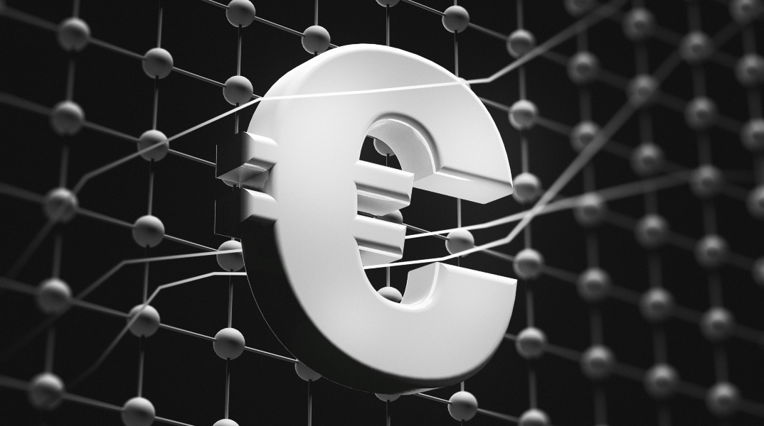 Εντός του 2027 η πιλοτική εφαρμογή του ψηφιακού ευρώ