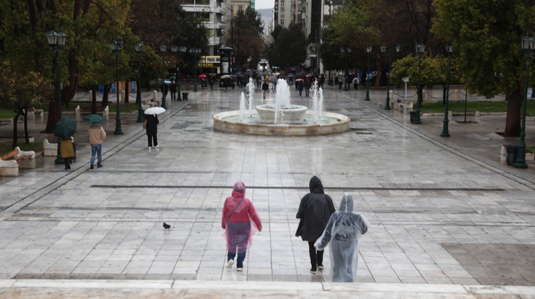 Καιρός: Προειδοποίηση Μαρουσάκη για βροχές και καταιγίδες την Πέμπτη