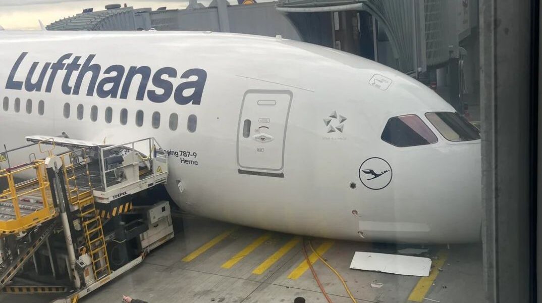 Lufthansa: Αεροσκάφος έξι μηνών κατέρρευσε στην πύλη αναχώρησης