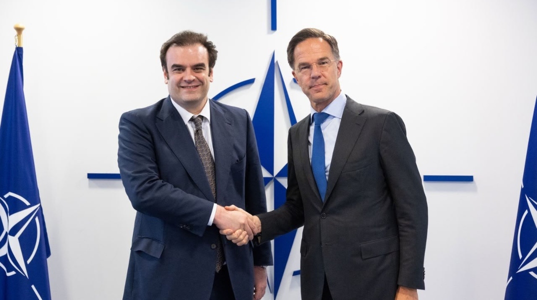 Συνάντηση Κυριάκου Πιερρακάκη με τον Γενικό Γραμματέα του ΝΑΤΟ Μαρκ Ρούτε