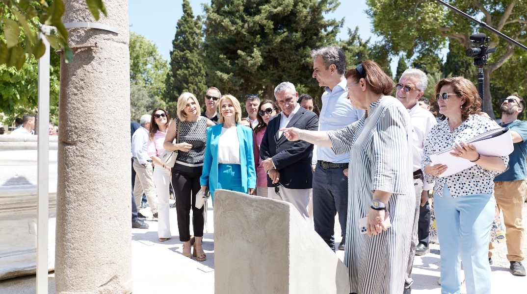 Ο Μητσοτάκης στην Περβόλα της Ρόδου - Μετά από 75 χρόνια, ανοίγει τις πύλες του για τους κατοίκους 