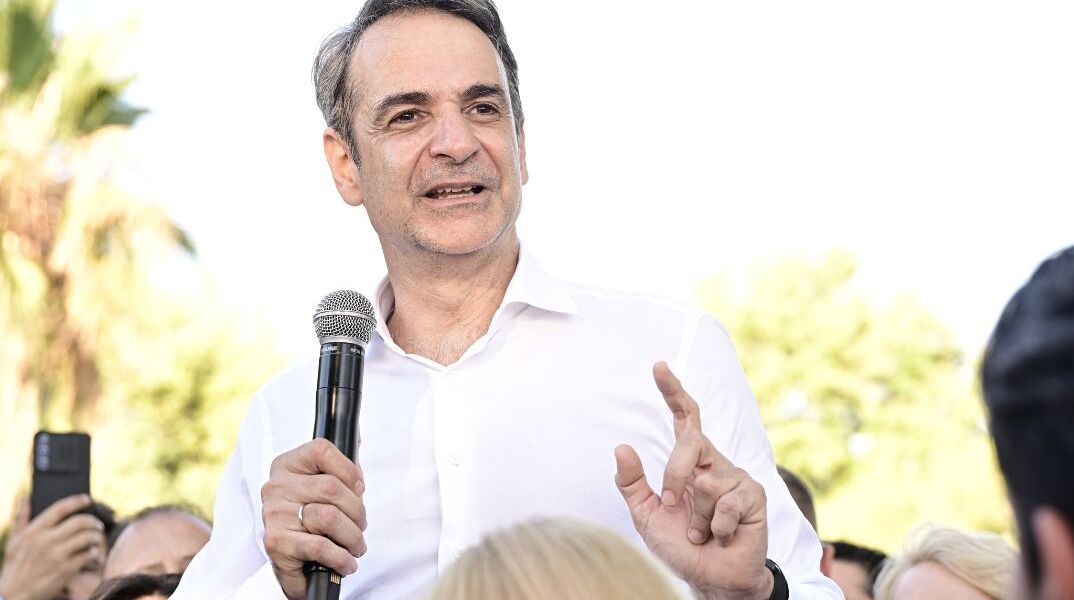 Μητσοτάκης κατά Τσίπρα και Ανδρουλάκη: «Ο τζάμπα 1 συναγωνίζεται τον τζάμπα 2»