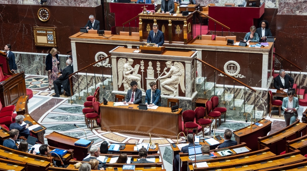 Γαλλία: Ξεκινούν αιφνιδιαστικοί έλεγχοι σε υπουργούς και αξιωματούχους για χρήση ναρκωτικών