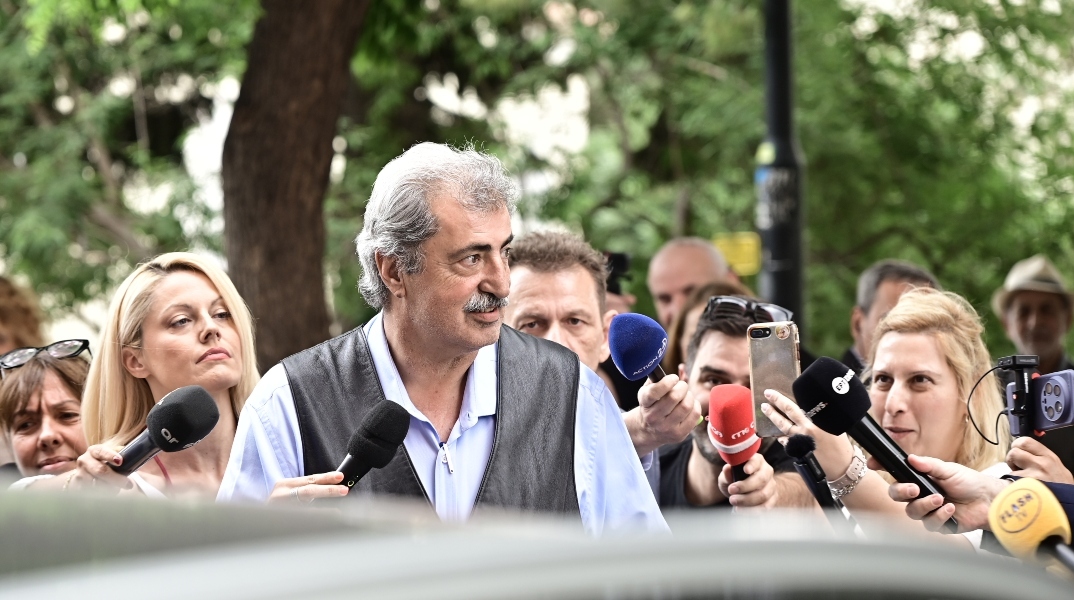 Πολάκης: Το αν θα αναλάβω τα ηνία θα το αποφασίσει ο κόσμος του ΣΥΡΙΖΑ