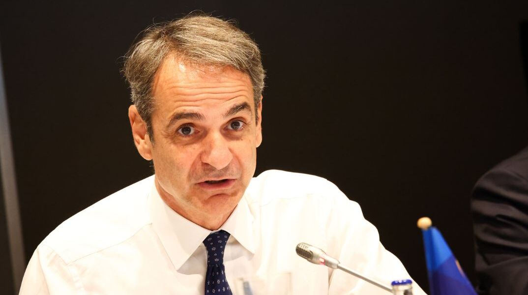 Τετ α τετ Μητσοτάκη – Ζελένσκι στις Βρυξέλλες με φόντο τον πόλεμο