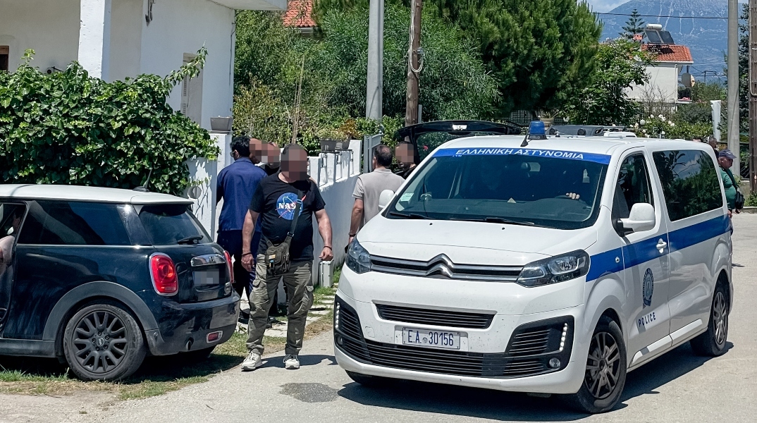 Διπλή δολοφονία στο Αίγιο: Δεν εντοπίστηκε DNA, πυρίτιδα ή  αίμα στα ρούχα του Ιταλού 