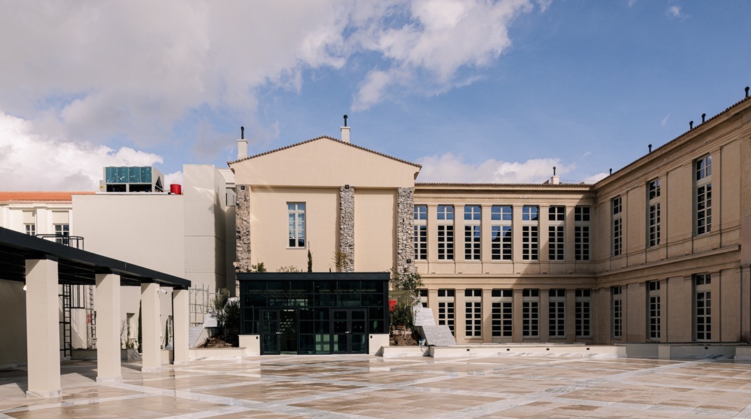 Στοά Culture
