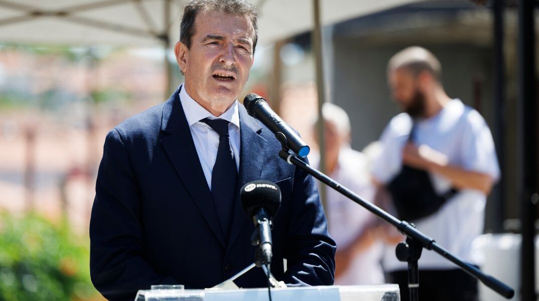 Η συγκινητική ανάρτηση Χρυσοχοΐδη για τον υπασπιστή του Γιώργο Βασιλάκη