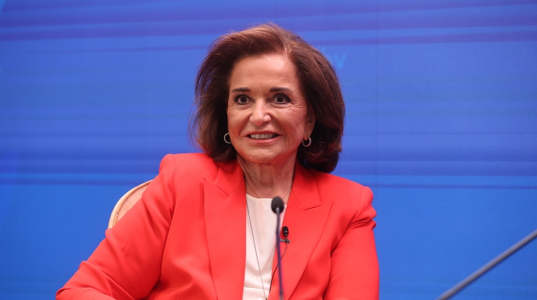 Ντ. Μπακογιάννη: Ούτε ένα κόμμα δεν πρέπει να εξυπηρετεί το αφήγημα των εχθρών της δημοκρατίας