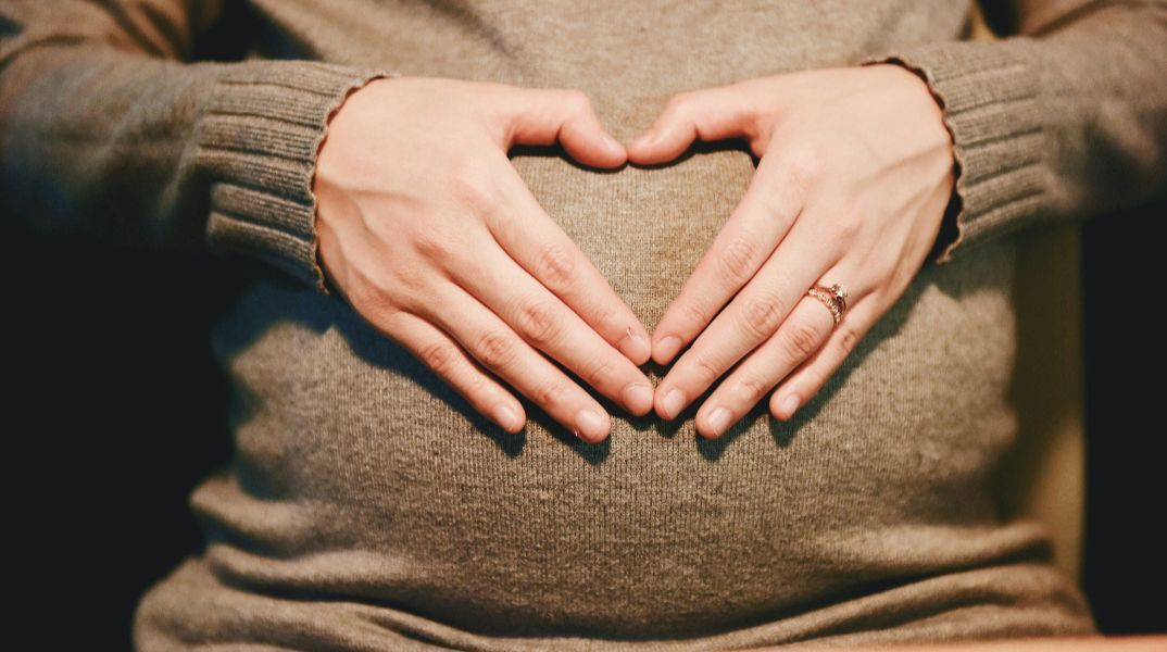 Μυτιλήνη: Θρήνος για την 36χρονη που πέθανε μετά τον τοκετό  - Τι εξετάζουν οι Αρχές