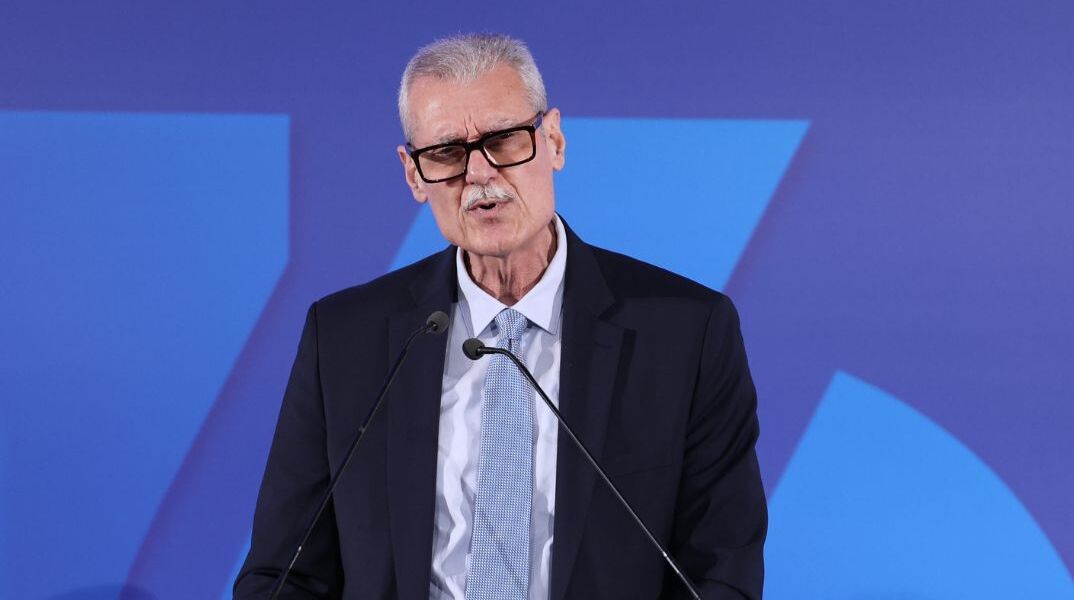 «Καμπάνακι» Τουρνάς: Έρχονται δύσκολες ημέρες