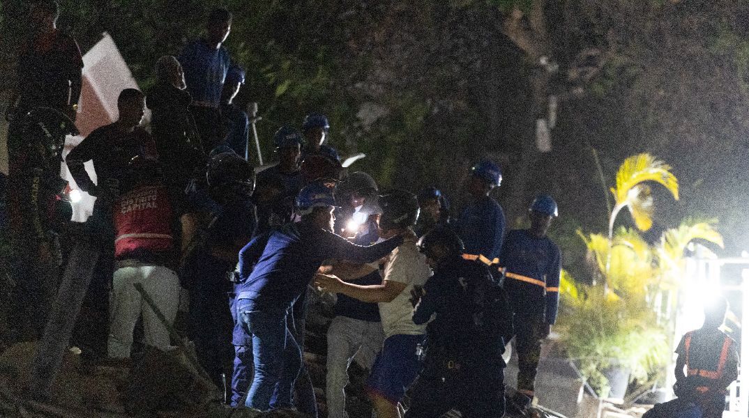 Λέκκας για Βενεζουέλα: Οι νεκροί μπορεί να είναι από 10.000 έως 100.000, πάνω σε ενεργά ρήγματα οι δύο σεισμοί
