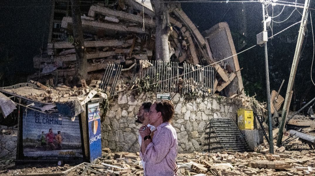 Δραματικές στιγμές από τους ισχυρούς σεισμούς στη Βενεζουέλα - Φόβοι για εκατοντάδες νεκρούς, ισοπεδώθηκαν κτίρια