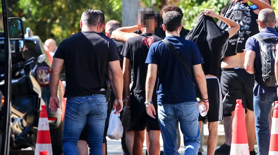 Καλλιθέα: Η ανακοίνωση της ΕΛΑΣ για τη δολοφονία του 15χρονου