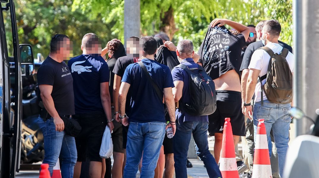 Δολοφονία 15χρονου στην Καλλιθέα: Mαχαιριά κάτω από την καρδιά δέχθηκε ο ανήλικος