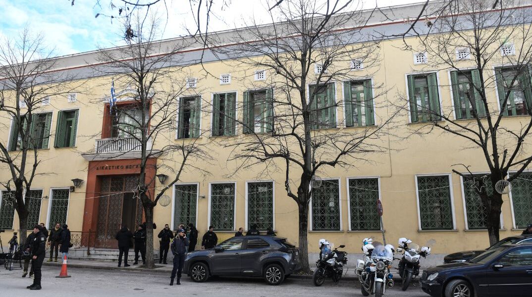 Σέρρες: Έως 10 χρόνια εγκλεισμός στον 16χρονο για την δολοφονία 17χρονου