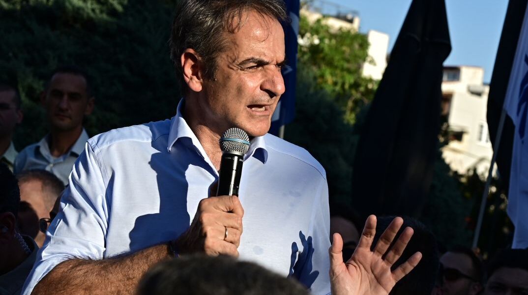 Για τα καύσιμα είπε ότι οι εποπτικοί μηχανισμοί είναι στις επάλξεις για να μειωθούν οι τιμές.