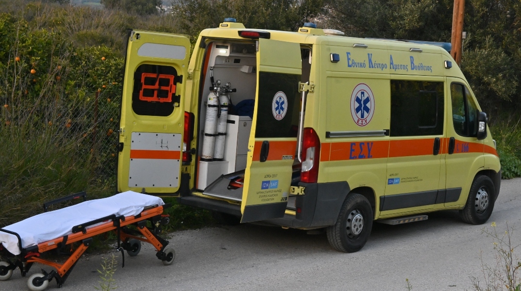 Τραγωδία στη Βόνιτσα: Τοπογράφος ανασύρθηκε χωρίς τις αισθήσεις του - Καταπλακώθηκε από φερτά υλικά