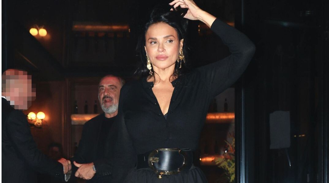 Σίλια Κριθαριώτη: Η designer του νυφικού της Αθηνάς Οικονομάκου απαντά στα επικριτικά σχόλια