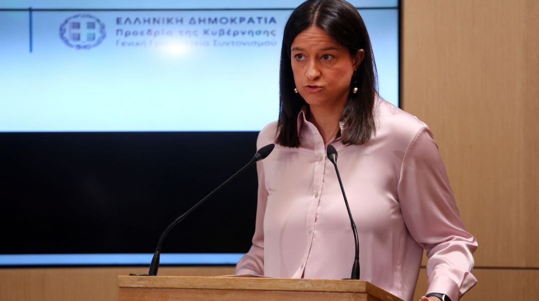 Νίκη Κεραμέως: Πρόσθετοι ωφελούμενοι από τη ρύθμιση για τις συντάξεις χηρείας