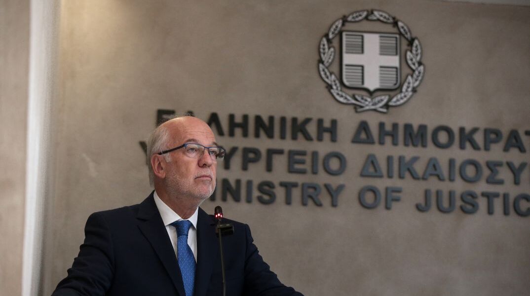 Φλωρίδης: Η Ελλάδα συγκλίνει με τον ευρωπαϊκό μέσο όρο στην ταχύτητα απονομής της Δικαιοσύνης