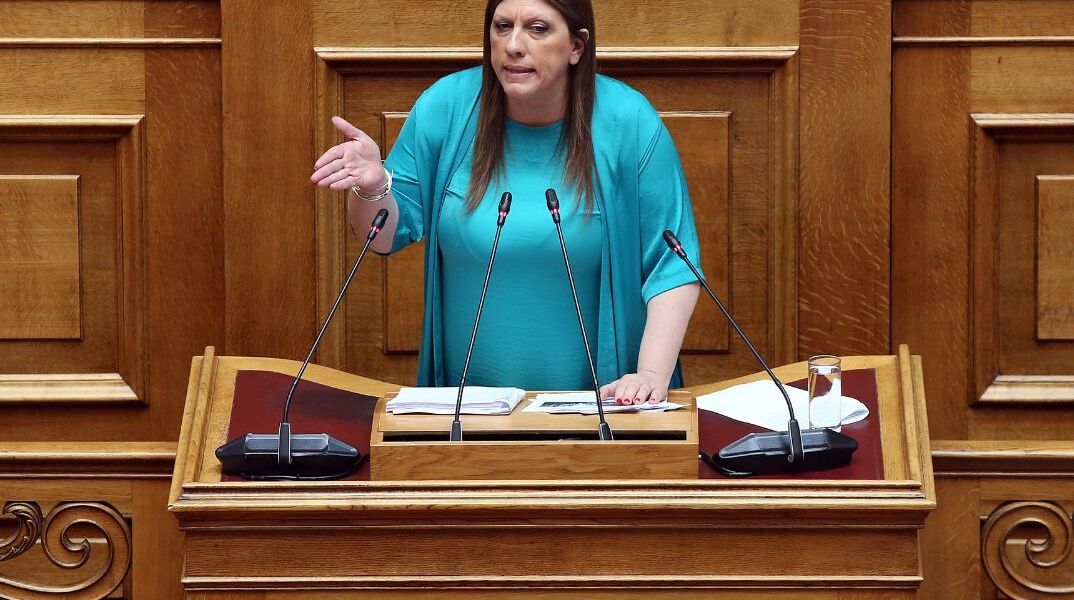  Άνω κάτω η Βουλή με τη Ζωή Κωνσταντοπούλου – Βουλευτής της ΝΔ ξέσπασε σε κλάματα