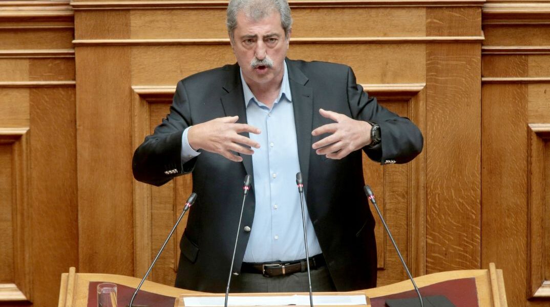 Νέα επίθεση Πολάκη στον Τσίπρα: «Δεν φύγαμε εμείς από το κόμμα»