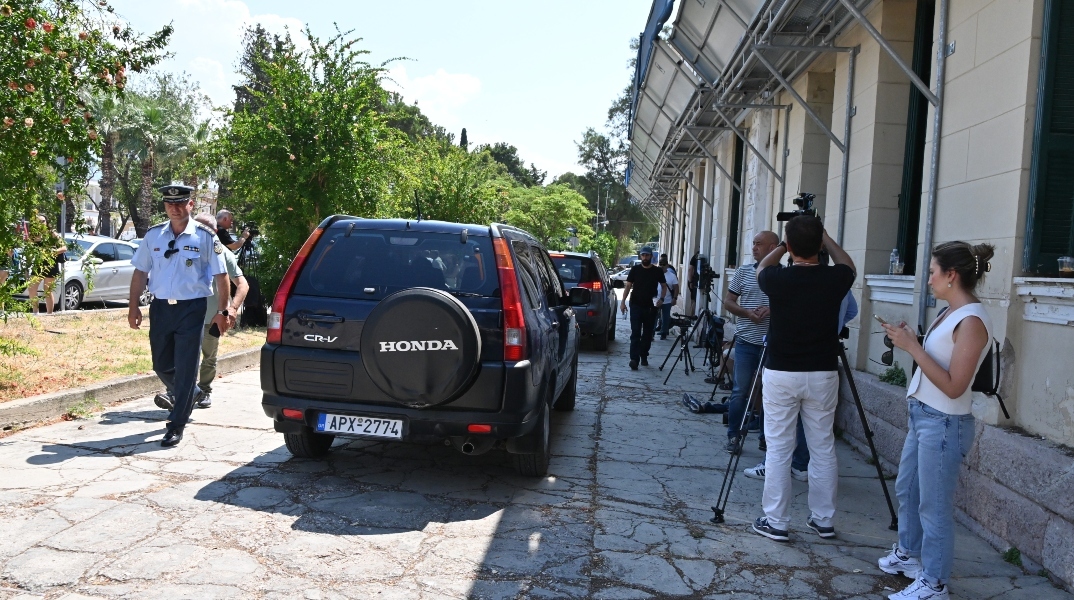 Άργος: Δίωξη για απόπειρα ανθρωποκτονίας στους δύο αστυνομικούς για τον πυροβολισμό του 20χρονου