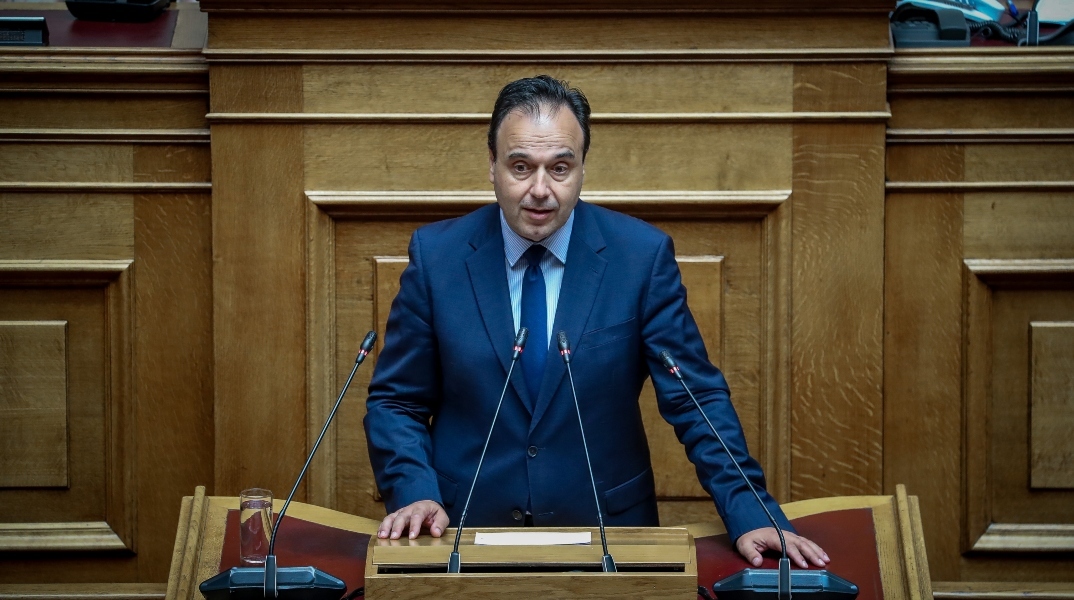 Υπερψηφίστηκε το νομοσχέδιο για το Εθνικό Πλαίσιο του Κανονισμού για την Τεχνητή Νοημοσύνη