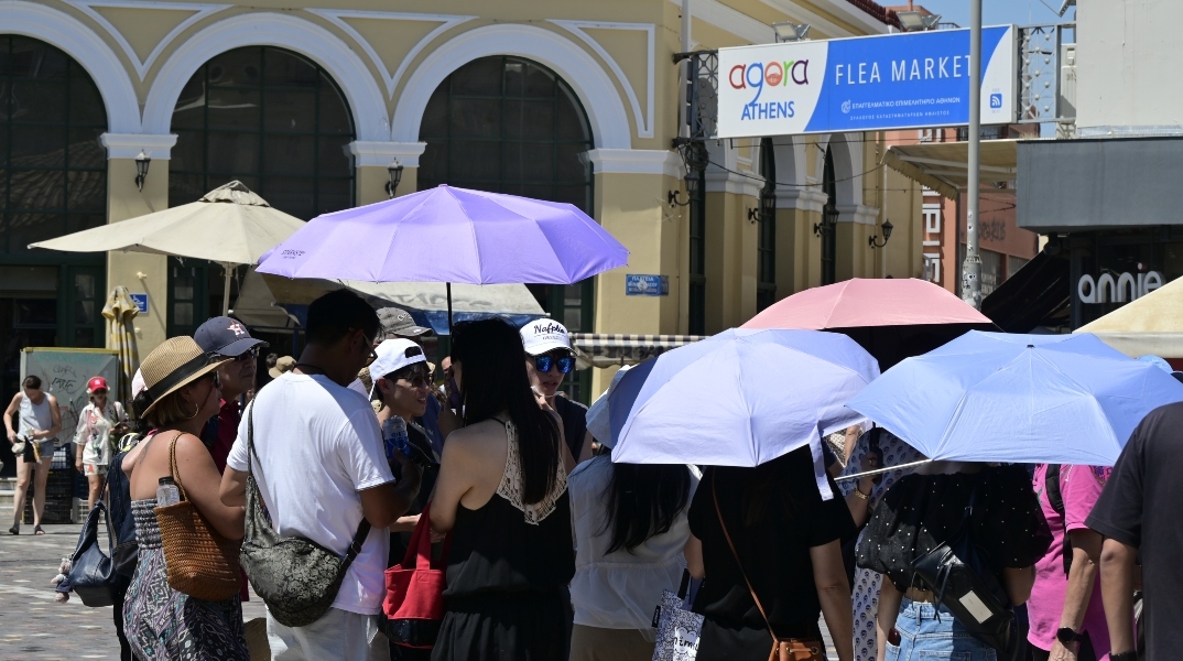 Σε κλοιό έντονης ζέστης ο καιρός αύριο με τον υδράργυρο να καταγράφει νέα άνοδο